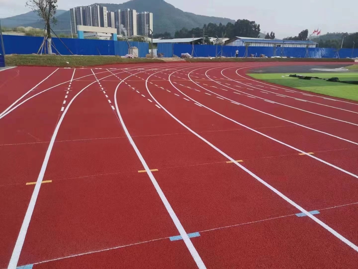 廣西塑膠跑道廠家